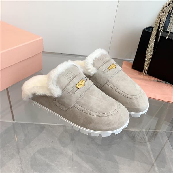 20243518944390 26023